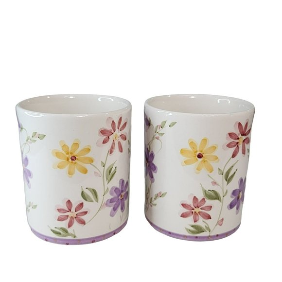Gibson Set Of Two Shabby Chic Hand Painted Floral Design Ceramic Coffee Mug 14oz - Picture 3 of 16